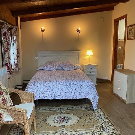 Fonte San Pedrin Guest House Cajide ภายนอก รูปภาพ
