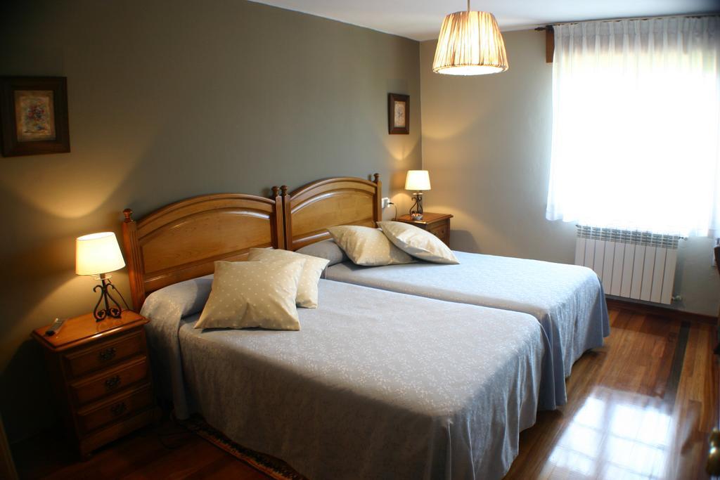 Fonte San Pedrin Guest House Cajide ภายนอก รูปภาพ