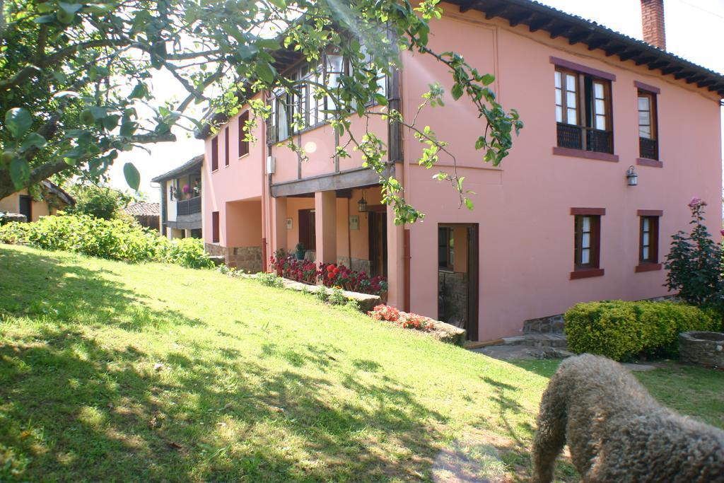 Fonte San Pedrin Guest House Cajide ภายนอก รูปภาพ