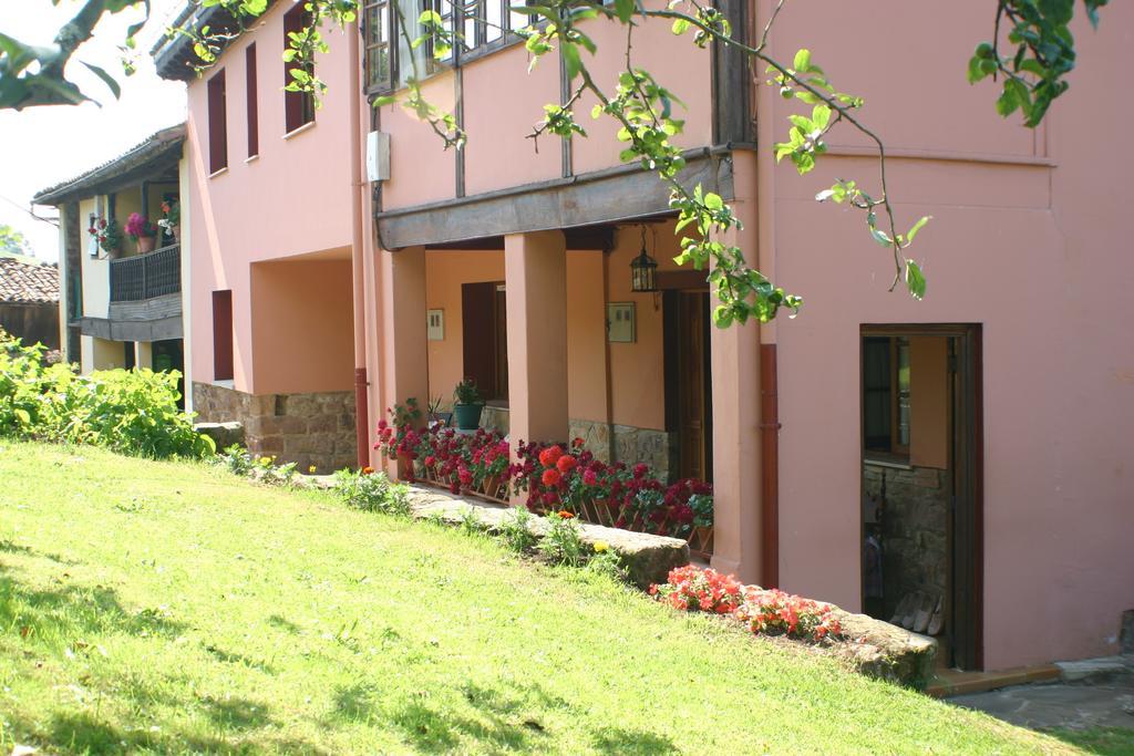 Fonte San Pedrin Guest House Cajide ภายนอก รูปภาพ