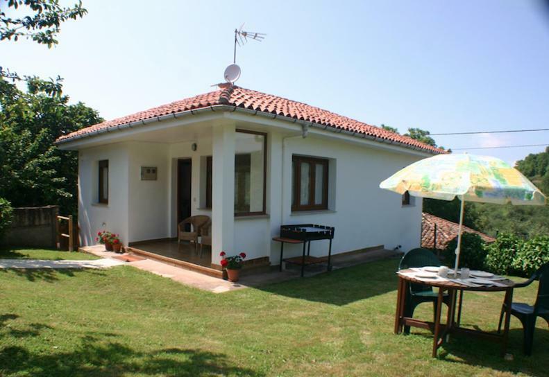 Fonte San Pedrin Guest House Cajide ภายนอก รูปภาพ